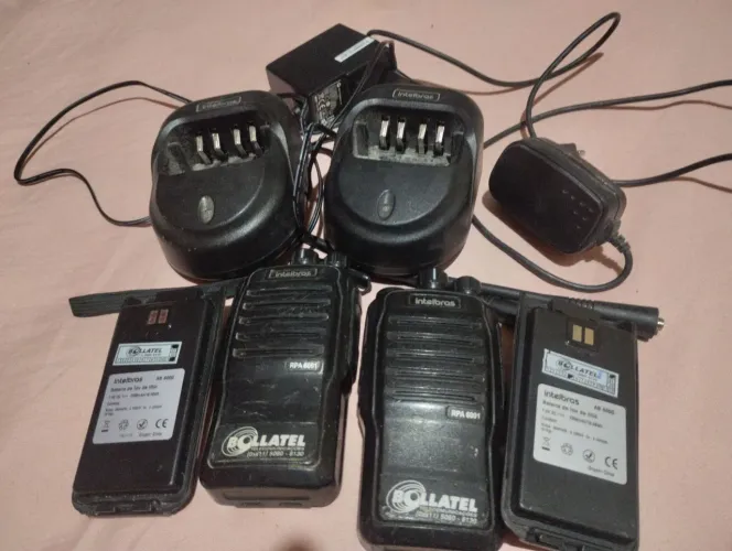 Kits com dois radios dios HT Intelbras