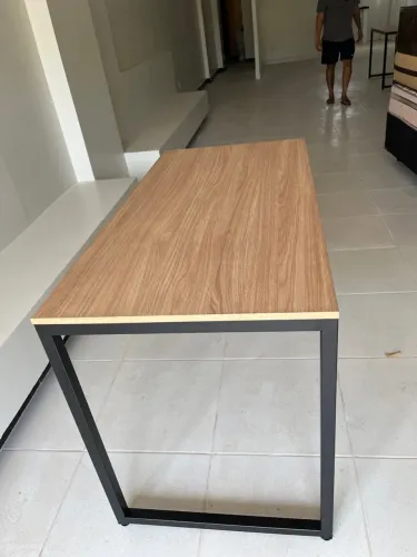 Mesa estilo industrial promoção 