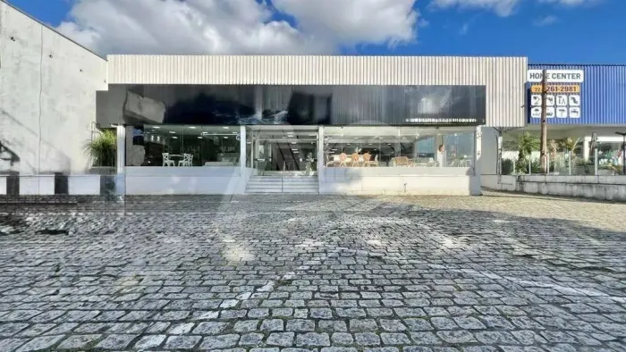 PRÉDIO COMERCIAL / LOJA /GALPÃO ESTABELECIMENTO COMERCIAL 1.440 m2 NO CENTRO DE NOVA FRIBU