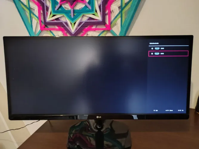 Monitor UltraWide LG 25' IPS 21:9