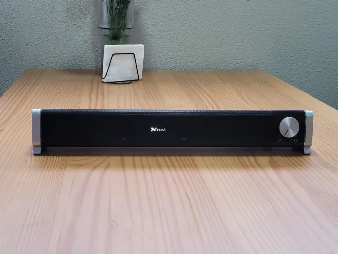 Soundbar Trust Asto 12w - para PC/notebook USB