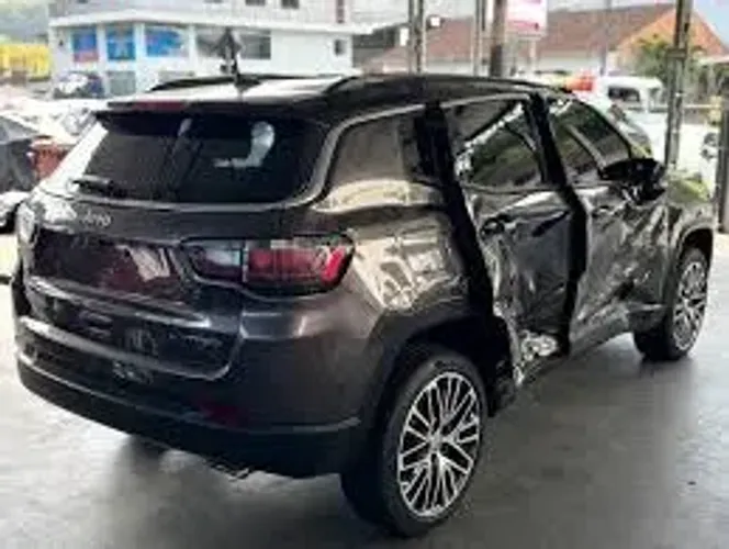 sucata jeep compass