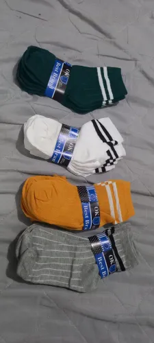 Meias com listras Kit 3 pares SEM ESTOQUE NO MOMENTO. DEIXE SUA MENSAGEM TE AVISO