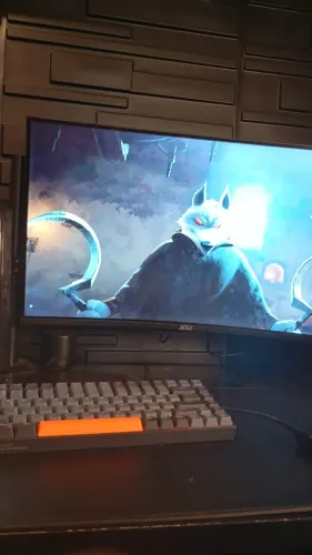 Monitor Curvo Aitek 27" 180Hz ? Imersão Total