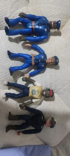 Bonecos loucademia de policia