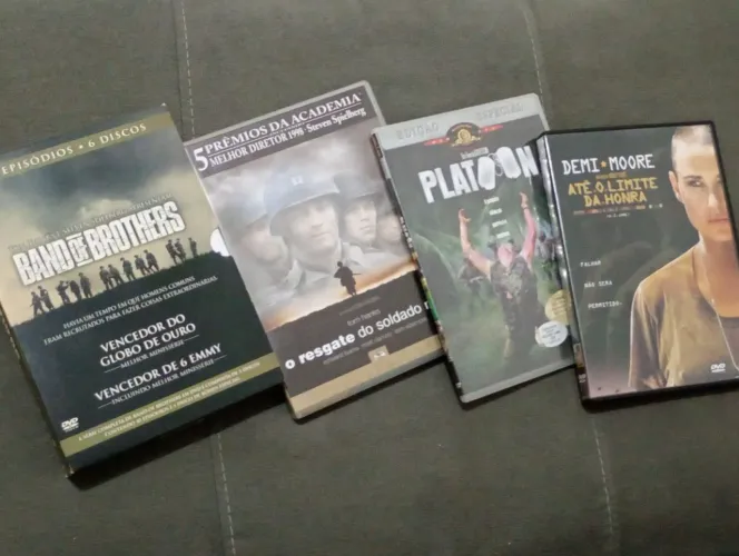Coleção de DVDs de Guerra - Band of Brothers, Resgate do Soldado Ryan...