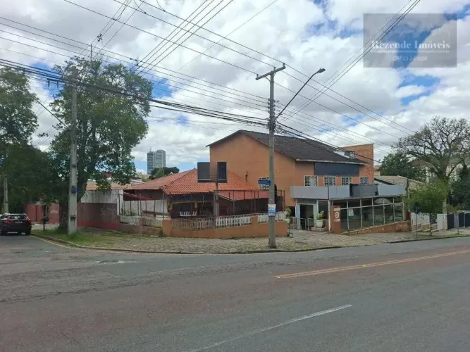 Terreno a venda nos Merces