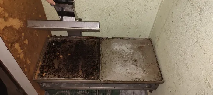 Vendo 1chapa de sanduíche de 2 árias 350 aceito ofertas