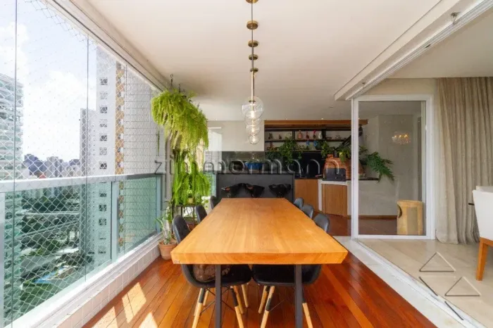 APARTAMENTO CAMPO BELO 3 DORMITÓRIOS 4 VAGAS