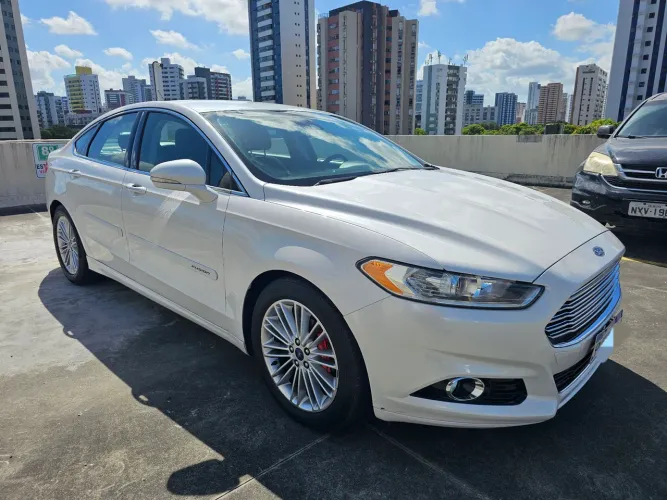 FUSION TITANIUM FWD 2.0 2016 - IMPECÁVEL -