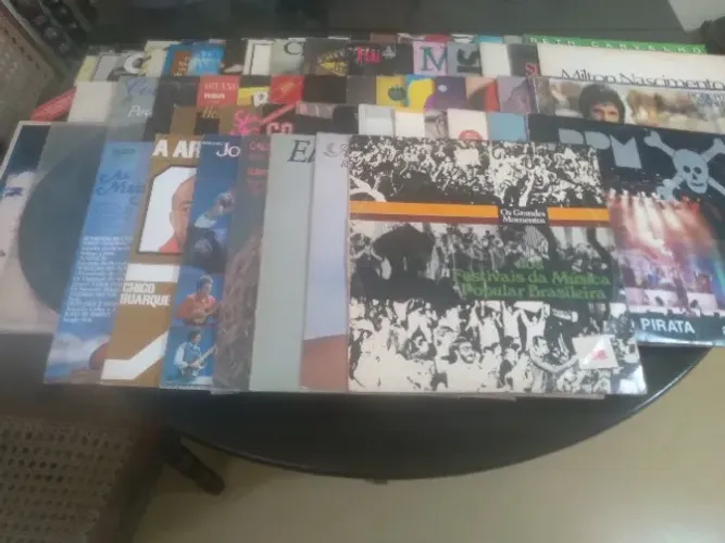 Pacote de Discos de Vinil Nacionais