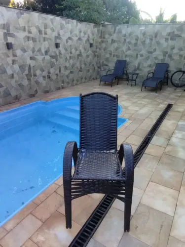 Cadeira de Jardim em fibra sintética (em estoque) 