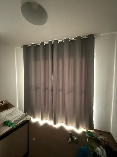 Cortina semi blecaut semi blecaute