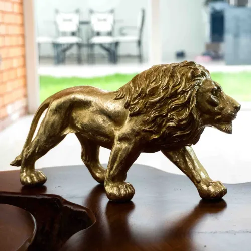 Leão dourado