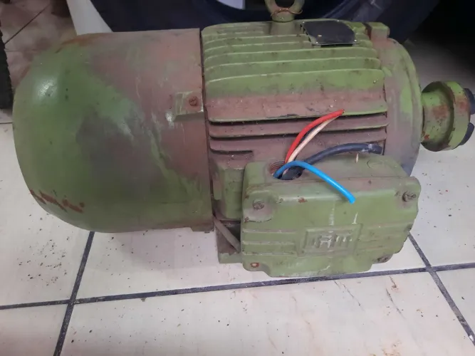 Motor auto freio 5c 1160 rpm Weg 6 polos