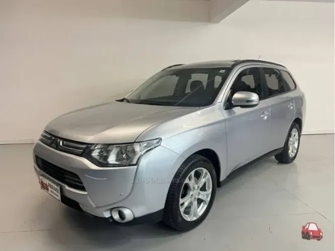 Mitsubishi Outlander 2.0 16V 160cv Aut. 2014