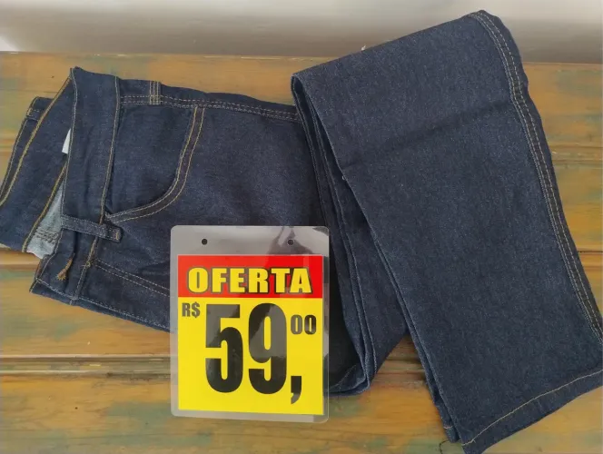 CALÇA JEANS COM ELASTANO EM LIQUIDAÇÃO!