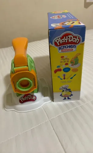 PLAY-DOH KITCHEN CRIATIONs