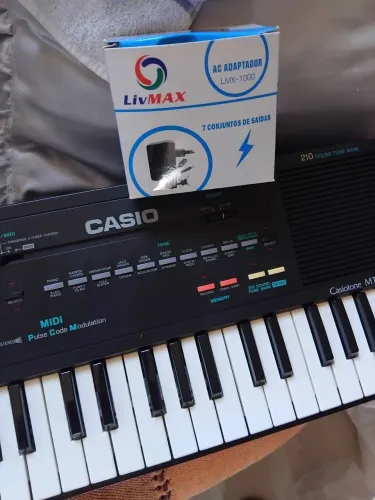 Teclado Casio Casiotone MT - 210 Sons