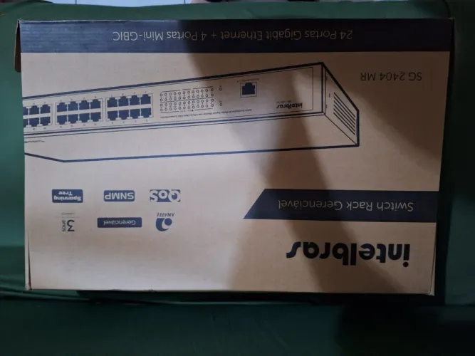 Switch Gerenciável Intelbras SG 2404 MR 24 Portas Gigabit