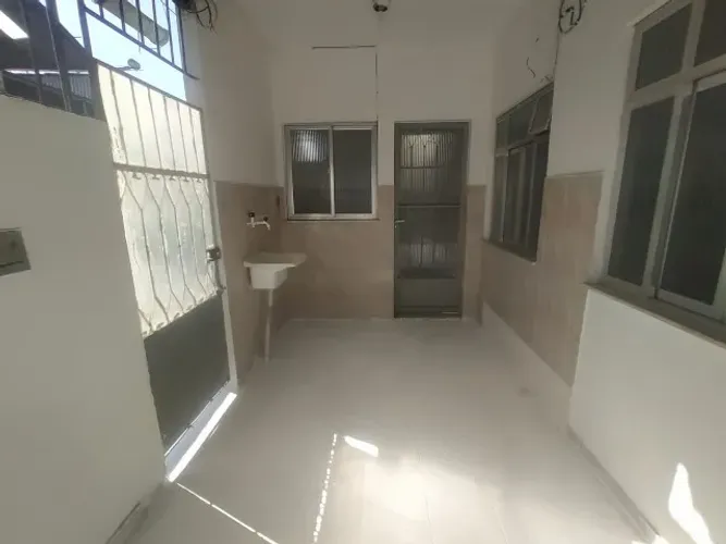 Casa de 02 quartos em Nova Cidade.