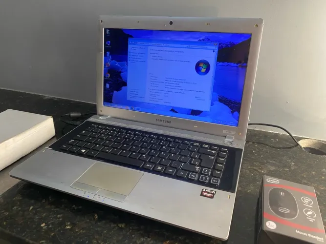 Notebook RV 415 Samsung / novíssimo 