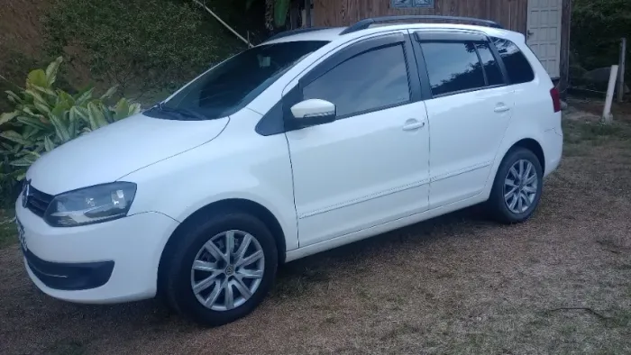 Volkswagen Spacefox 1.6/ 1.6 Trend Total Flex 8V 5P 2011