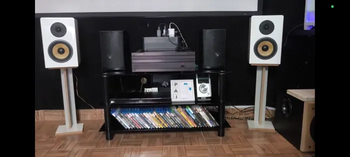Rack iron Ht ideal para sala de Hometheater 