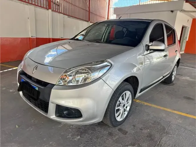 Renault Sandero Authentique Hi-flex 1.0 16V 5P 2012