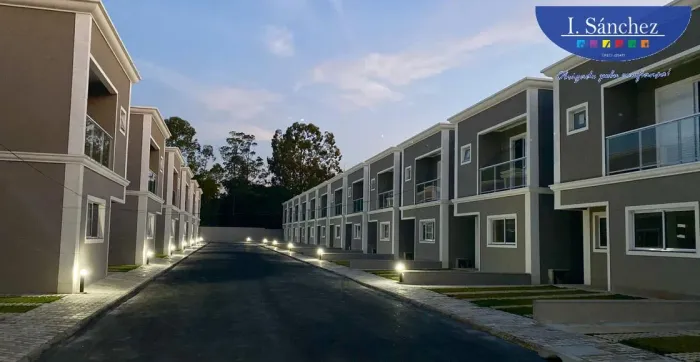 Casa em Condomínio para Venda em Suzano, Chácara Faggion, 4 dormitórios, 2 suítes, 3 banhe