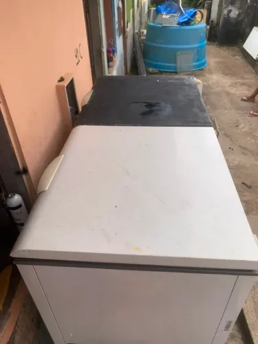 Freezer Horizontal Duas Portas Electrolux 385L