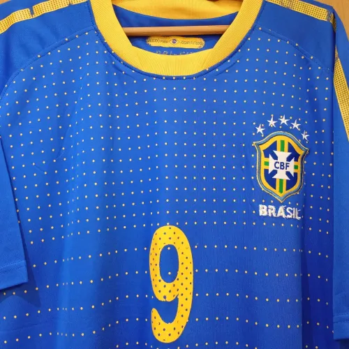 Camisa CBF Nike na cor Azul original número 9 tamanho GG.