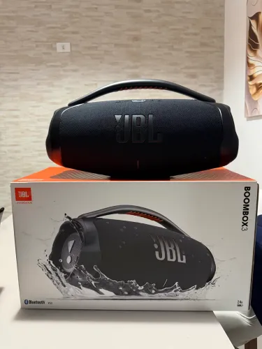 Vendo JBL BOMBOX 3 NOVA SEM USO
