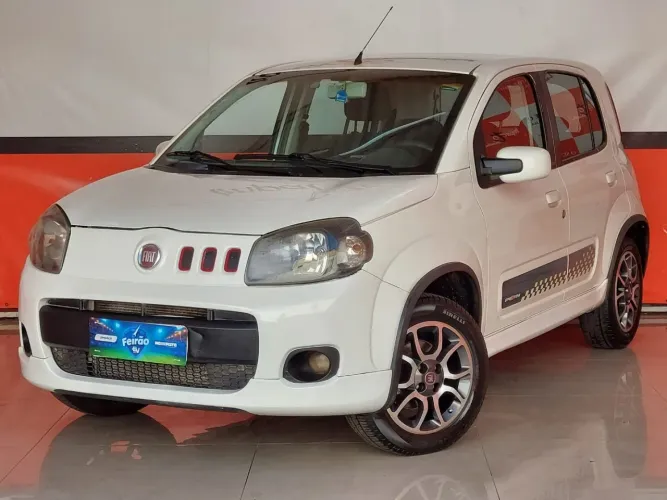 Fiat Uno Sporting 1.4 EVO Fire Flex 8V 4P 2014