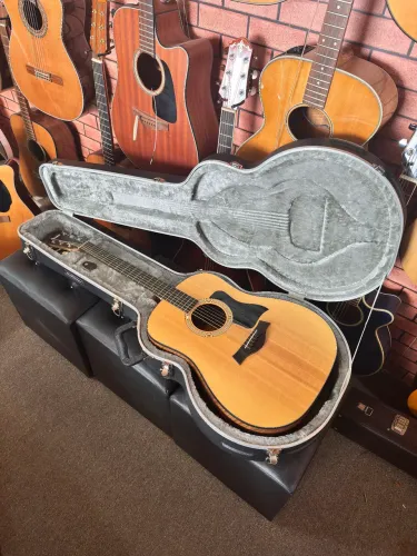 Violão Taylor 110e elétrico zerado com hardcase regulado cordas novas ANALISO TROCAS