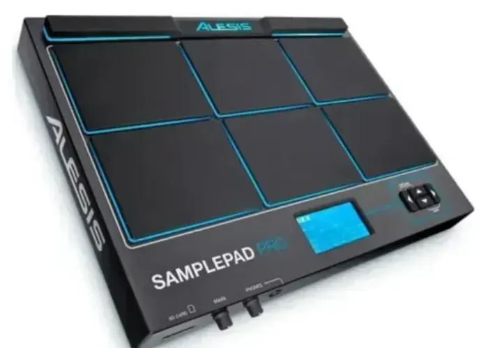 Pad de Efeitos Alesis Sample Pad Pro com 8 Pads, Percussão, Bateria Eletrônica - Carnaval