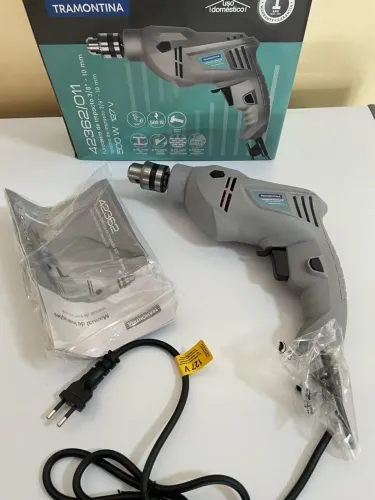 Furadeira de Impacto Tramontina 3/8? - 500w