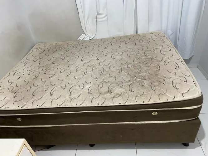 Cama box de casal