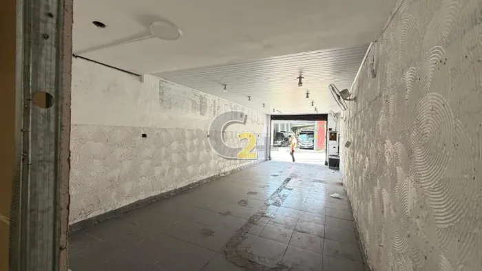 Loja Comercial para Locação na Lapa com 88m² e sem vaga de garagem.