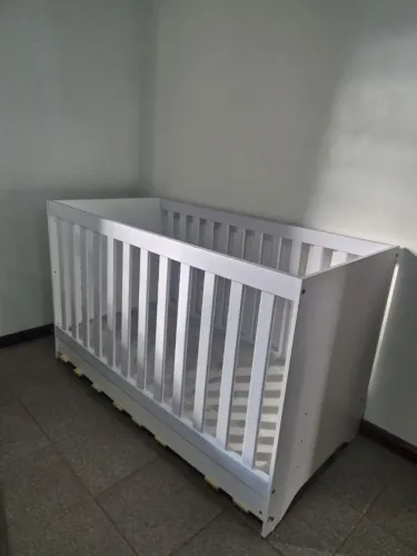 Berço em MDF/MDP ótimo estado, pouco usado