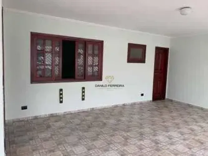 Casa ampla centro de ITU - Salas Amplas