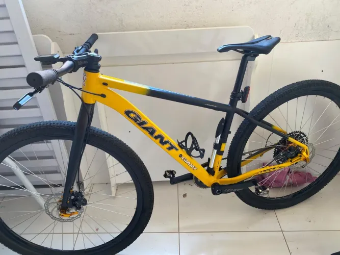 Bicicleta giant 12 velocidades