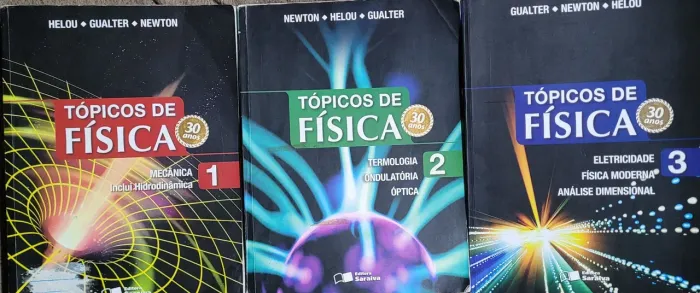 Tópicos de Física ( Newton, Helou, Gualter) 250 cada