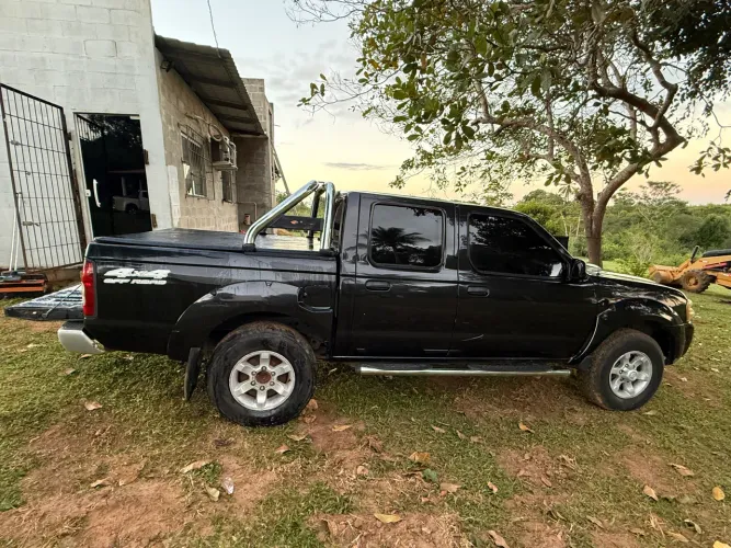 Nissan Frontier Se/se Strik/one CD 4X4 2.8 Dies 2003
