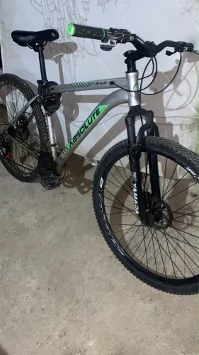 Bicicleta Absolute