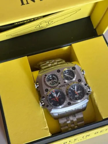 Relógio Invicta x Aviator Zulu