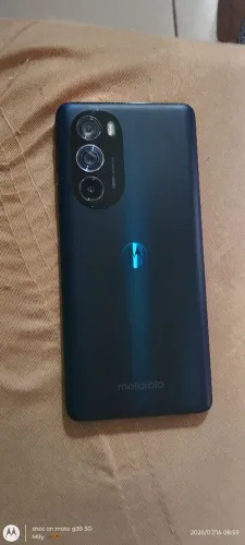 Moto Edge 30 pro