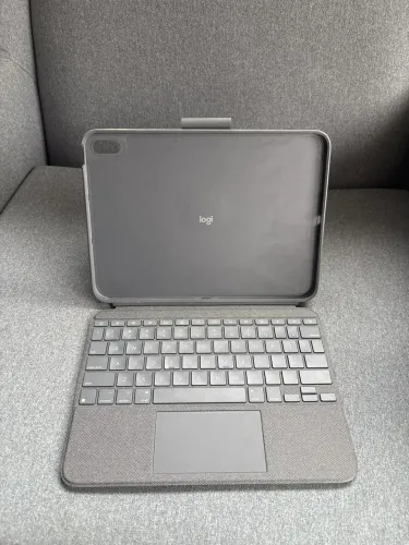 Logitech Combo Touch - para ipad 10a geração
