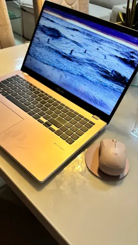 Asus super novo rose
