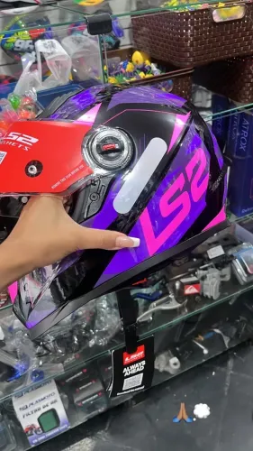 VENDO CAPACETE ORIGINAL LS2 SEMI NOVO